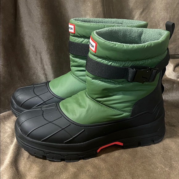 Hunter Winter Boots Men's Size 9 M Green Black Intrepid Short Buckle Flexing - Picture 2 of 4